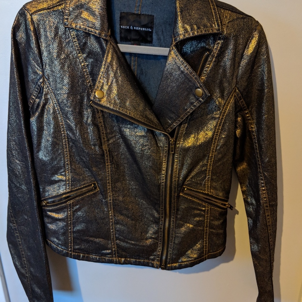 Beautiful black and gold jacket